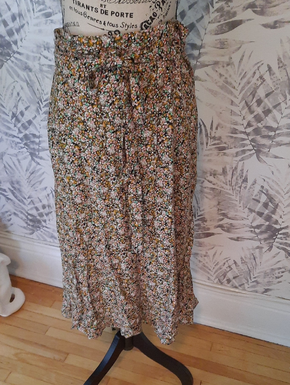 love, Fire Olive and White Floral Midi Skirt with Drawstring
